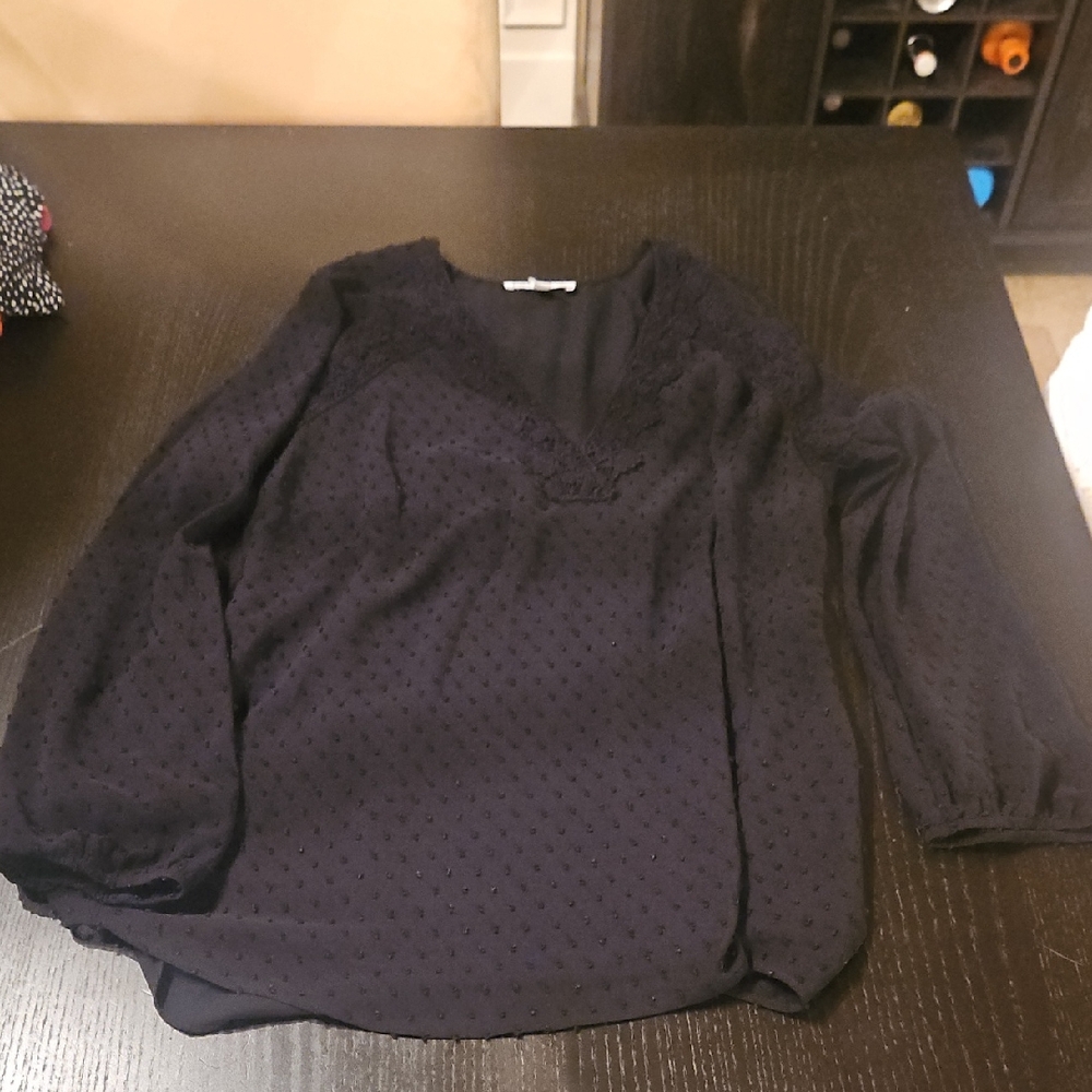 DR2 Black Textured Women's Blouse
